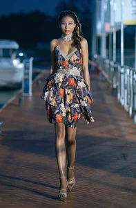 Trang Nhung Shines as Vedette Alongside Quang Hung MasterD in Fashion Show - image 6