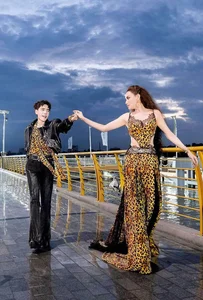 Trang Nhung Shines as Vedette Alongside Quang Hung MasterD in Fashion Show - image 4