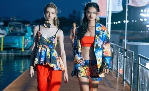 Trang Nhung Shines as Vedette Alongside Quang Hung MasterD in Fashion Show - image 8