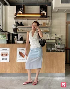 How to Style Sheer Skirts Effortlessly for a Chic Modern Look - image 0