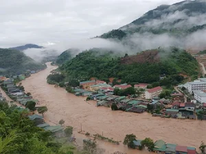 Severe Flooding Impacts Mountainous Regions of Nghe An Province - image 12