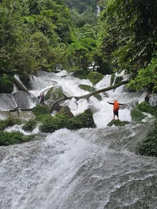 Trekking Nam Luc Waterfall: A Refreshing Summer Adventure Awaits - image 0