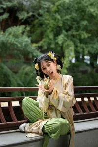 YiTuYu Art Language Vol.10624 Yu Tong: Artistic Portrait Series - image 2