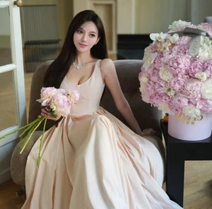 Huang Xiaoming Sparks Entertainment Buzz by Publicly Revealing His New Girlfriend - image 2
