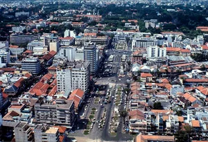 Ho Chi Minh City Transformation: A 50-Year Journey Through Iconic Landmarks and Urban Development - image 11