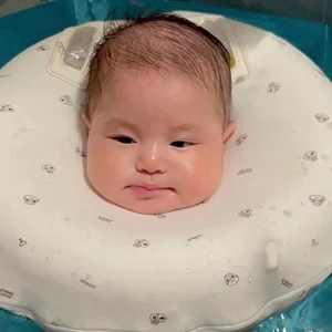 Vietnam’s Beloved 'National Baby' Pam Melts Hearts in New Gentle Photoshoot - image 6