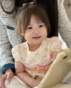Vietnam’s Beloved 'National Baby' Pam Melts Hearts in New Gentle Photoshoot - image 5