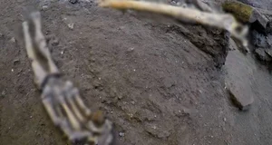 Ancient Pompeii Discovery: Family Tragedies Frozen in Time - image 2