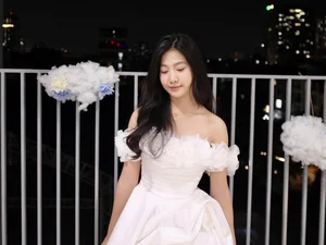 Manh Truong's Daughter Receives Praise for Stunning Puberty Transformation - image 4
