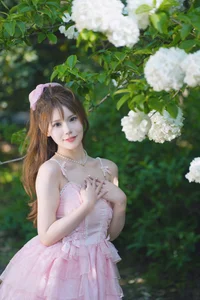 YiTuYu Art Language Vol.4929: Capturing the Ethereal Beauty of Nai Lao - image 7