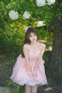 YiTuYu Art Language Vol.4929: Capturing the Ethereal Beauty of Nai Lao - image 25