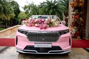 Inside the Sacred Buddhist Wedding of Phuong Nhi and Minh Hoang - image 3