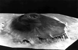 Discovering Olympus Mons: The Highest Mountain in the Solar System - image 12