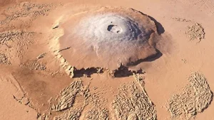 Discovering Olympus Mons: The Highest Mountain in the Solar System - image 4
