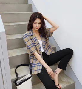 How to Style Short-Sleeved Blazers: Chic Autumn Fashion Guide for Women - image 8