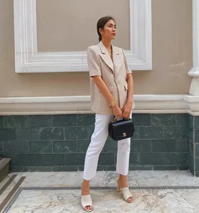How to Style Short-Sleeved Blazers: Chic Autumn Fashion Guide for Women - image 1