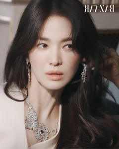 Top 10 Most Beautiful Korean Actresses of 2026: IU Leads Song Hye Kyo - image 4