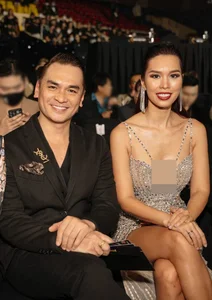 The Lasting Friendship Between Vietnamese Supermodels Ha Anh and Vu Duc Hai - image 2