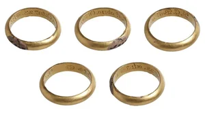 Unveiling History: The Enigmatic Gold Skull Ring of British Nobles - image 1
