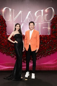 Glamorous Red Carpet Fashion at Miss Grand International 2023 Finals - image 8