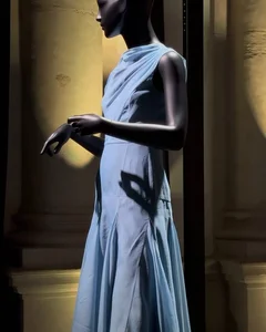 Phan Dang Hoang Shines with Vietnamese Inspiration at Milan Fashion Week - image 4