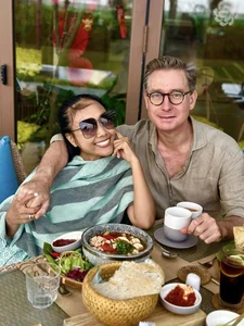 Vietnamese Celebrities Celebrate Valentine’s Day 2025 in Style - image 11