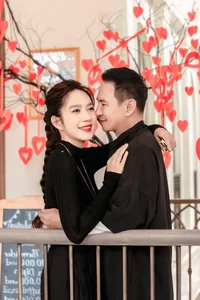 Vietnamese Celebrities Celebrate Valentine’s Day 2025 in Style - image 9