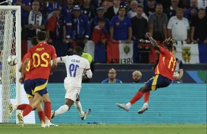 Lamine Yamal Dominates as Spain Triumphs Over France in Nations League Thriller - image 5