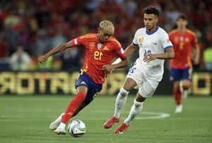 Lamine Yamal Dominates as Spain Triumphs Over France in Nations League Thriller - image 3