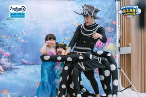 Dương Lâm Goes Viral with Hilarious Cosplay on 'Mẹ Vắng Nhà Ba Là Siêu Nhân 2025' - image 0