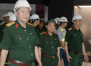 Colonel General Trinh Van Quyet Conducts Key Inspection of National Museum Construction Progress - image 3