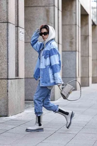 Outdated Fashion Trends: Six Styles to Avoid for Fall-Winter 2024 - image 4