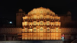 Inside Hawa Mahal: Jaipur’s Palace of Winds with 953 Windows - image 9