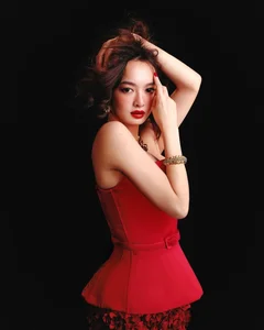 What Makes Lamoon Stand Out Beyond Her Stunning Looks? - image 4