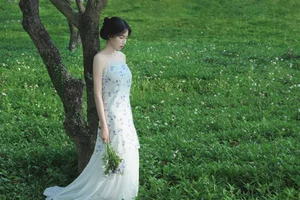 YiTuYu Art Language Vol.10450: Featuring Pan Pan in an Artistic Photography Showcase - image 7