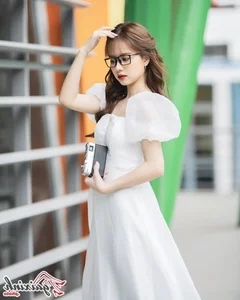 Aesthetic Glasses Fashion: Stunning Portraits of Angelic Girls Wearing Eyewear - image 56