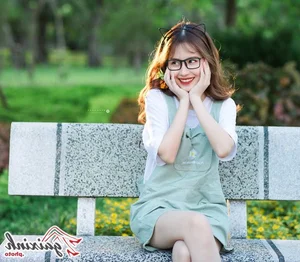 Aesthetic Glasses Fashion: Stunning Portraits of Angelic Girls Wearing Eyewear - image 11