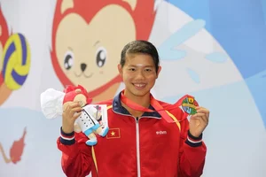 Swimming Star Anh Vien Stunning Transformation Sparks Pageant Rumors - image 0
