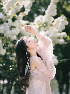 Exploring the Visuals of Xiao Qian Hi: YiTuYu Art Language Vol.4837 - image 8