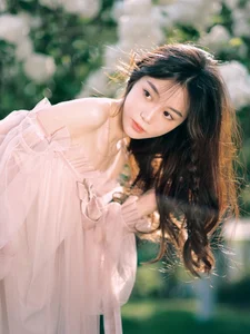 Exploring the Visuals of Xiao Qian Hi: YiTuYu Art Language Vol.4837 - image 9