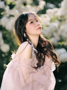 Exploring the Visuals of Xiao Qian Hi: YiTuYu Art Language Vol.4837 - image 4