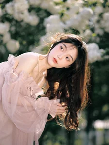 Exploring the Visuals of Xiao Qian Hi: YiTuYu Art Language Vol.4837 - image 6