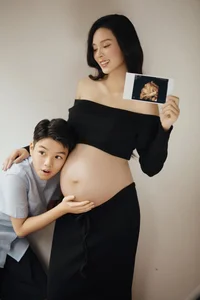 Vietnamese Celebrities and MCs Share Struggles with Gestational Diabetes Awareness - image 11