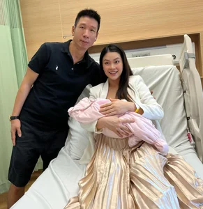 Miss Vietnam Runner-Up Shares Emotional Postpartum Marriage Struggles - image 5