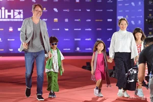 Red Carpet Elegance: Highlights from the Ho Chi Minh City International Film Festival Closing - image 2