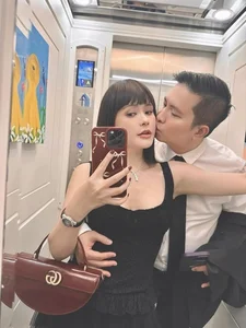 The Romantic and Luxurious Marriage of Singer Doan Di Bang and Her Husband - image 4