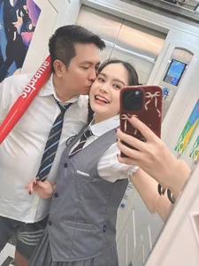 The Romantic and Luxurious Marriage of Singer Doan Di Bang and Her Husband - image 2
