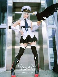 Ogura Chiyo Kafka Cosplay: Stunning Honkai Star Rail Tribute to the Mysterious Stellaron Hunter - image 11