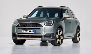 VinFast Leads the Charge: Electric Vehicles Entering the US Market in 2025 - image 6