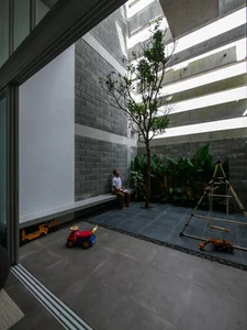 5 Innovative Japanese Housing Designs That Every Architect Should Study - image 0